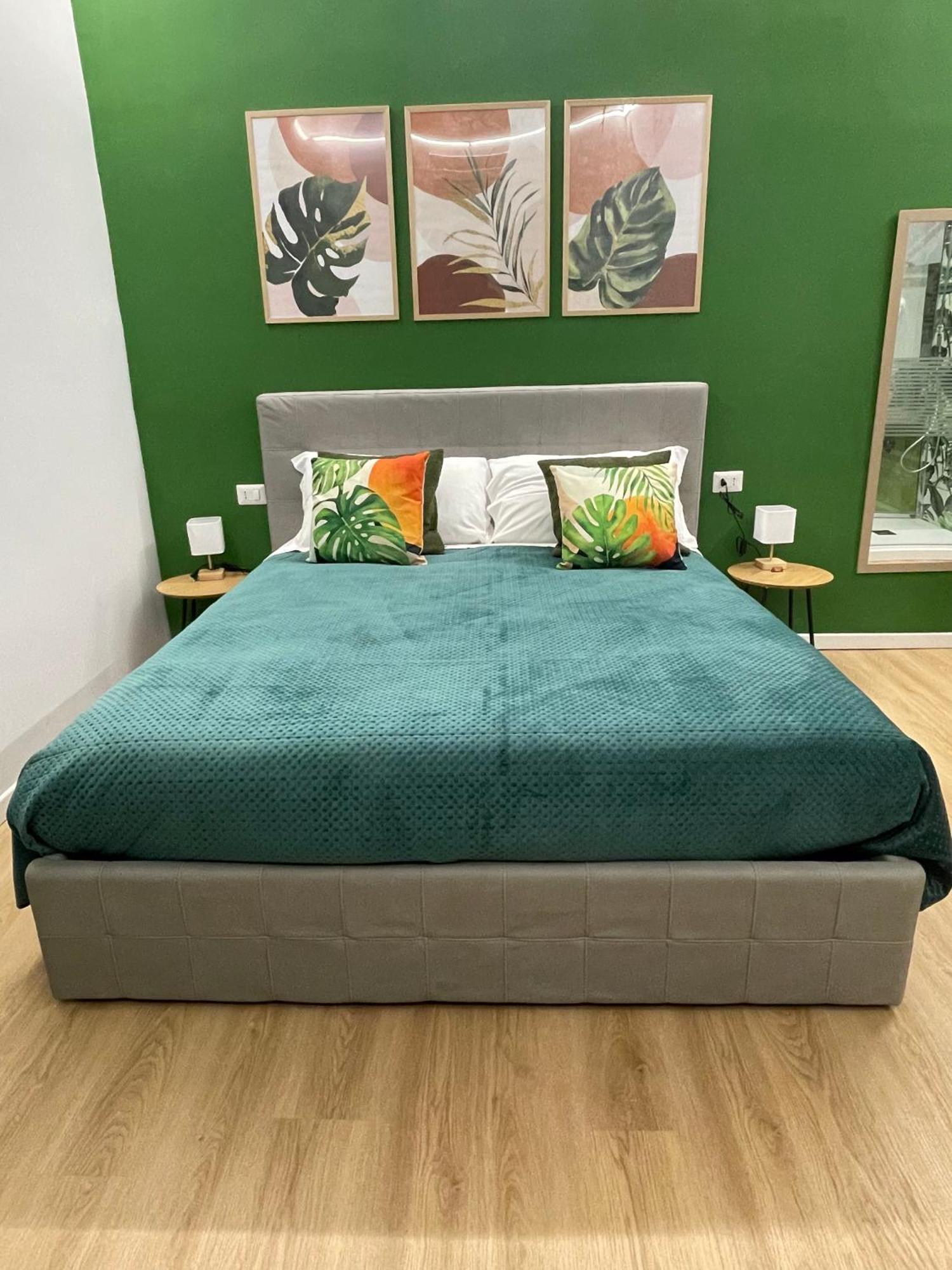 Vomero Suite And Deluxe Room B&B Napoli Exteriör bild